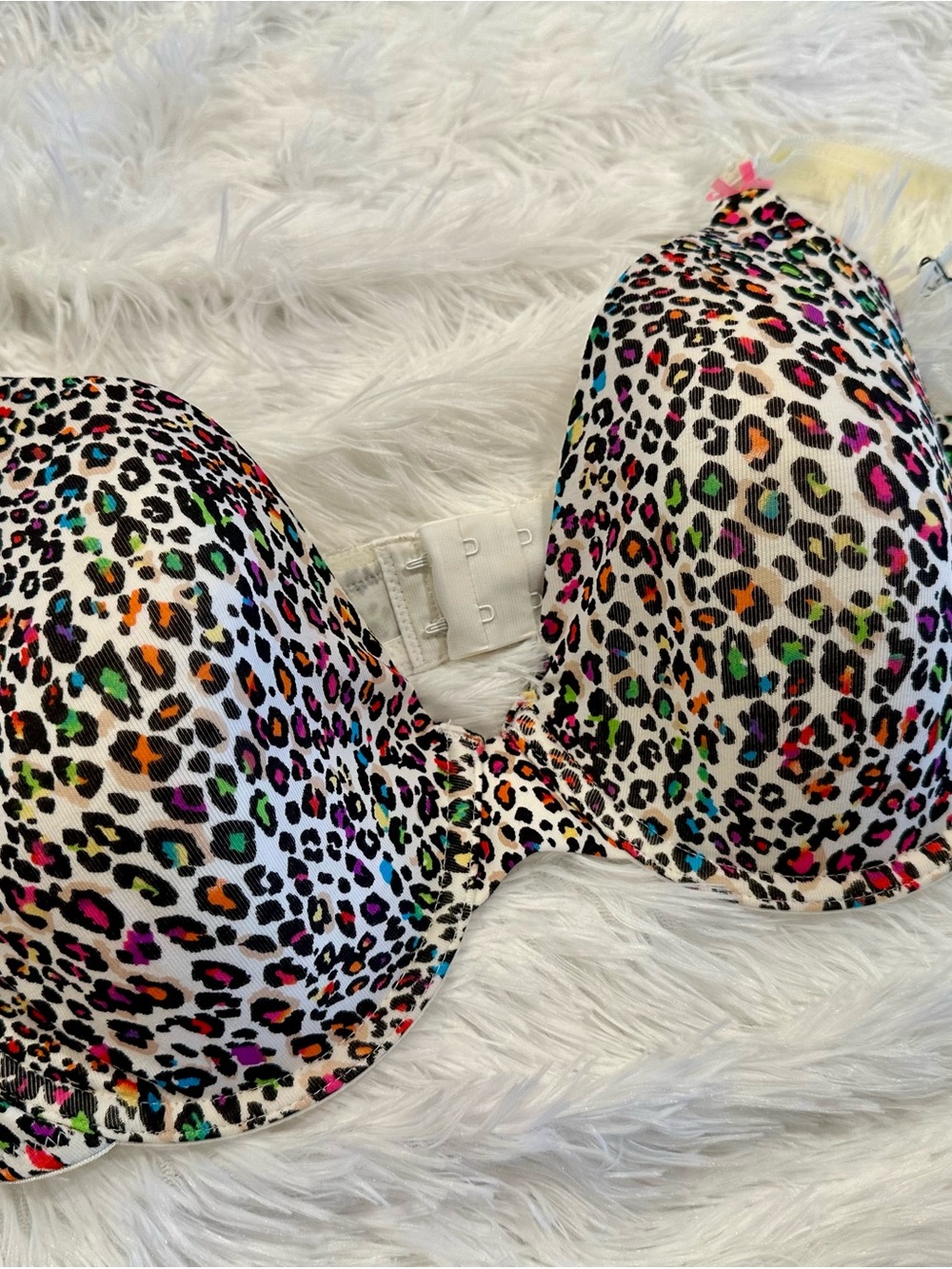 🐆Victoria’s Secret Cotton Lined Bra 38C Multicolor Leopard Print